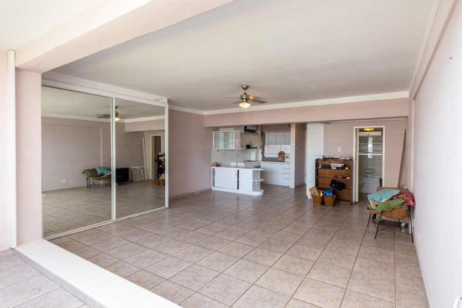 0 Bedroom Property for Sale in Three Anchor Bay Western Cape